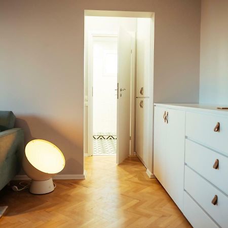 Parklake Design Apartment - Fabulous View - Netflix Bukarest Kültér fotó