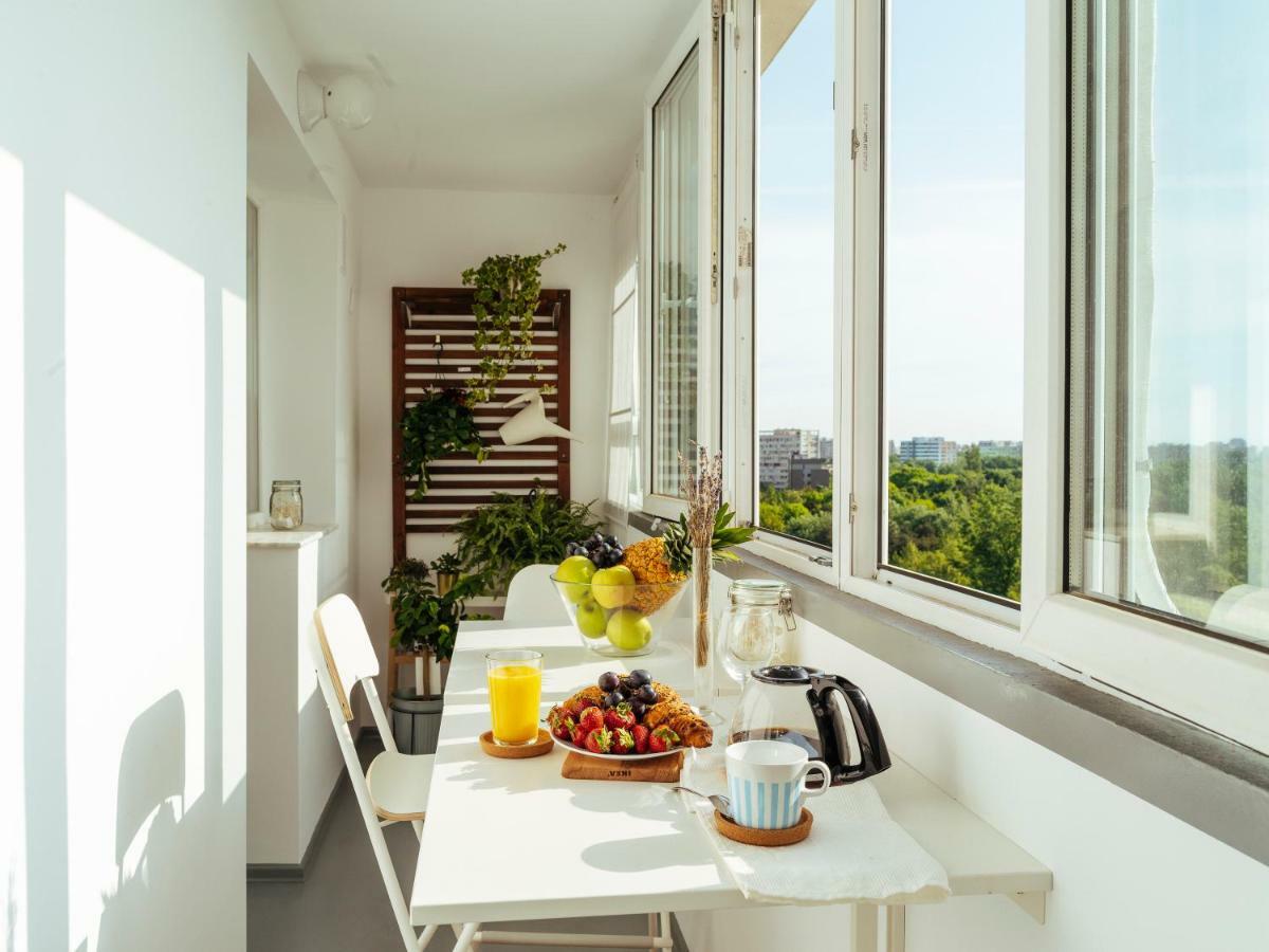 Parklake Design Apartment - Fabulous View - Netflix Bukarest Kültér fotó
