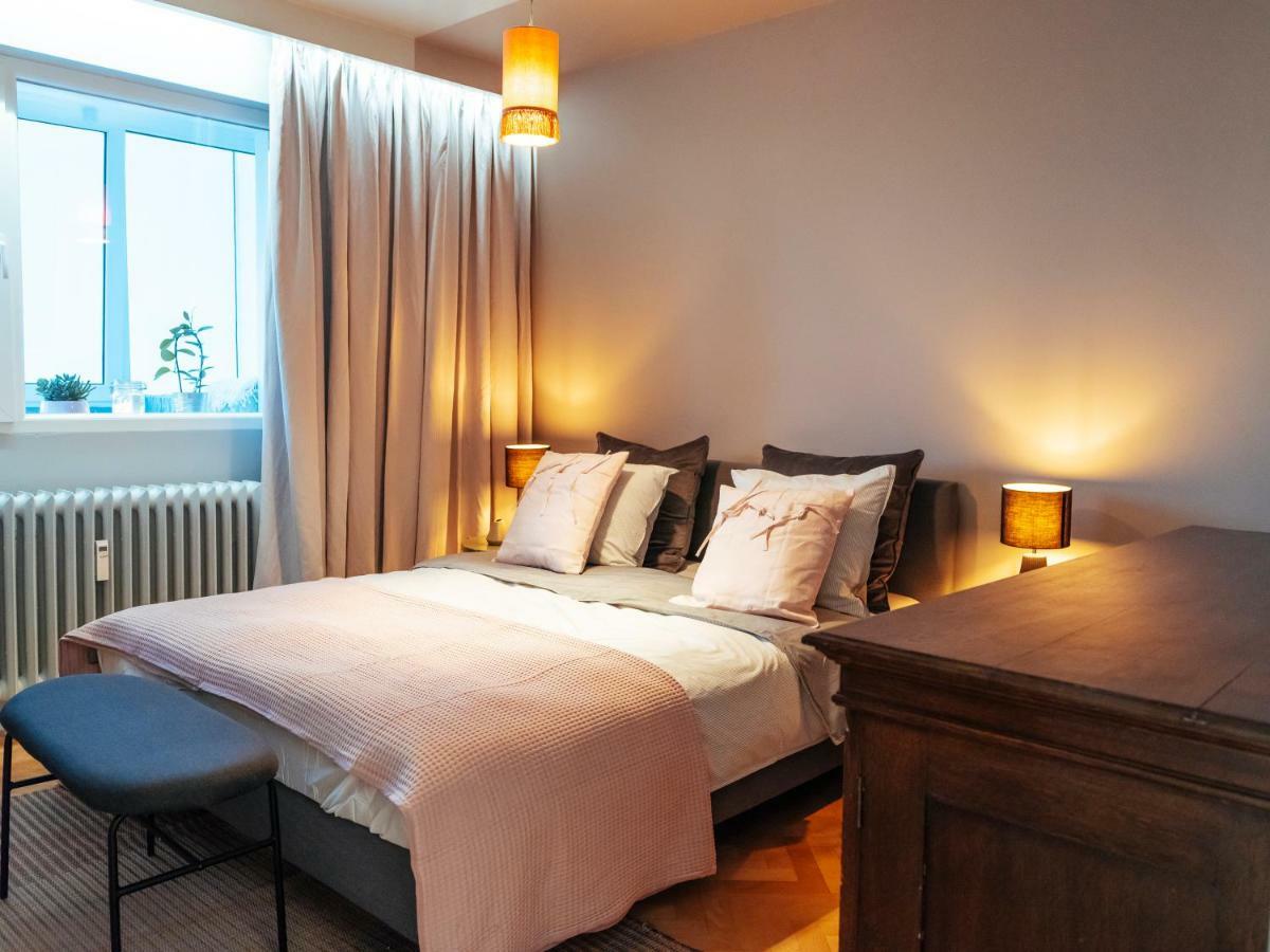Parklake Design Apartment - Fabulous View - Netflix Bukarest Kültér fotó